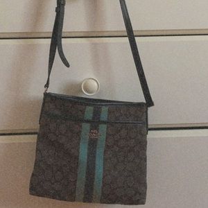 Gorgeous coach cross bag